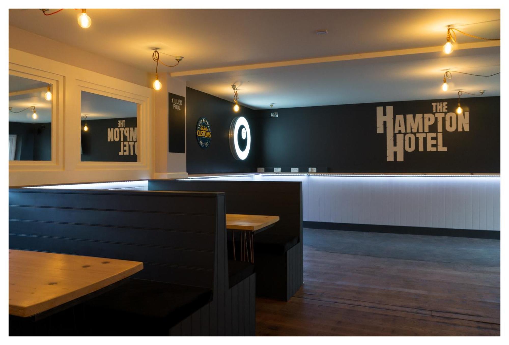 Hampton Hotel & Restaurant Лландриндод-Уэлс Экстерьер фото